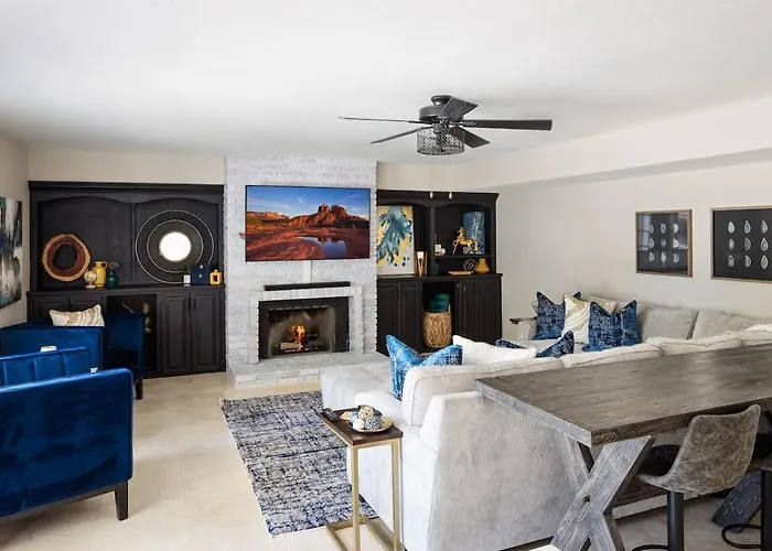 Holiday home Luxe-paradise Palace-heated Pool&spa-guest Casita *