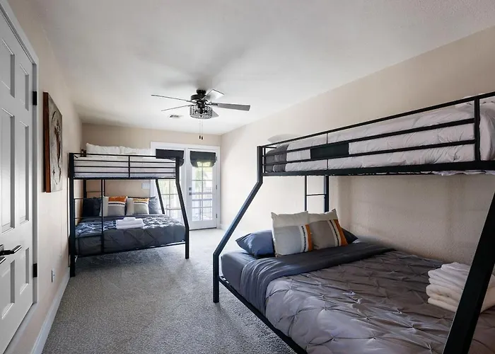 Holiday home Luxe-paradise Palace-heated Pool&spa-guest Casita
