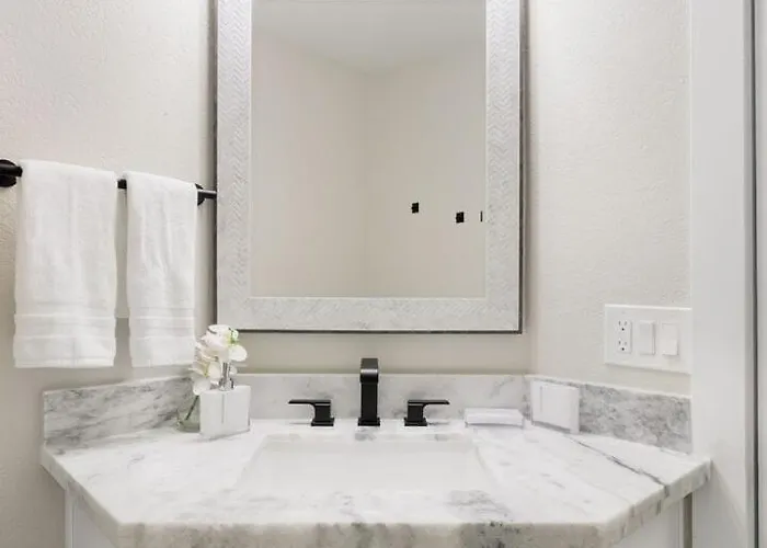 Luxe-paradise Palace-heated Pool&spa-guest Casita Holiday home Phoenix